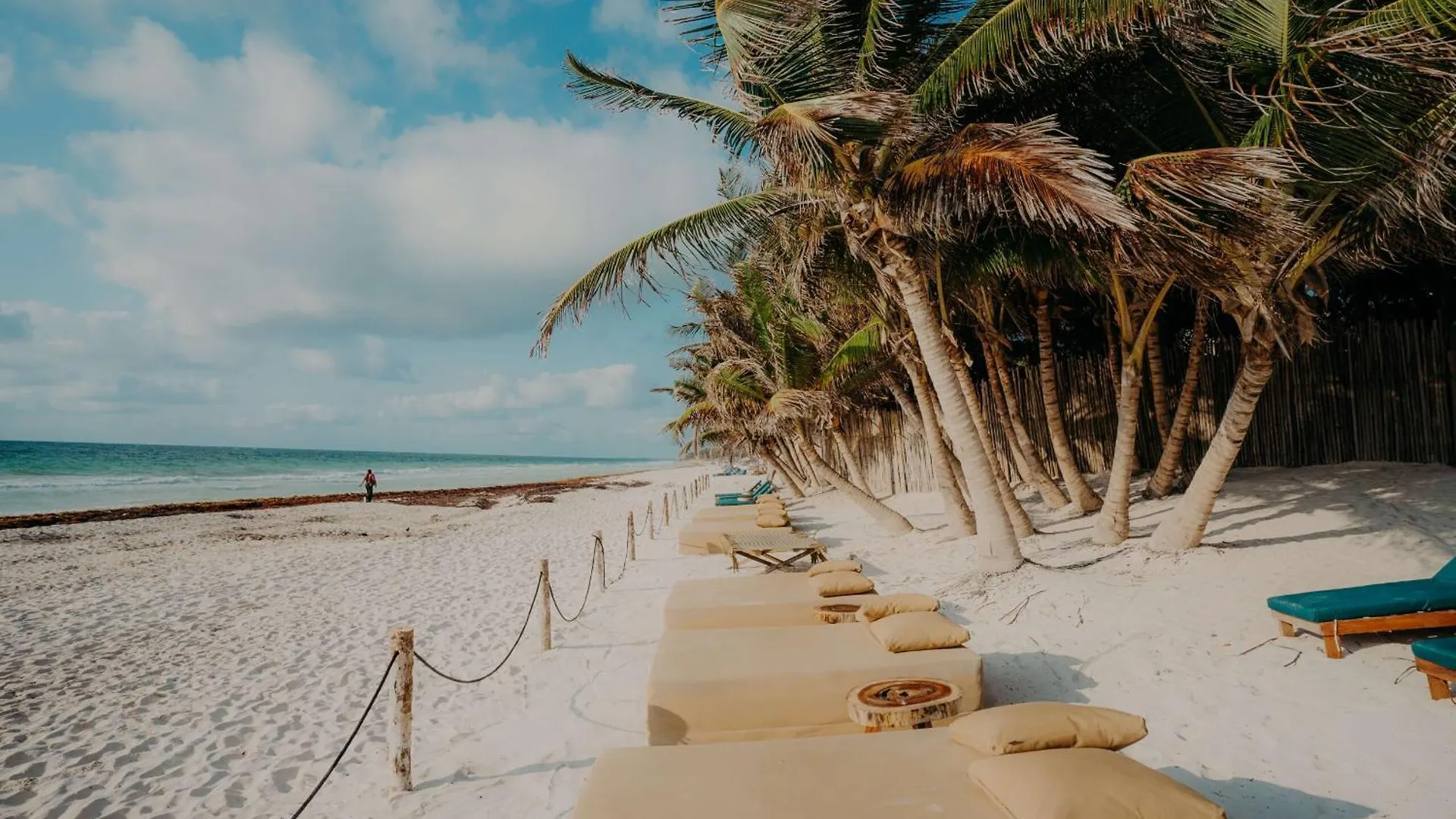 Poolside Bliss With Private Terrace & Jacuzzi Apartment Tulum